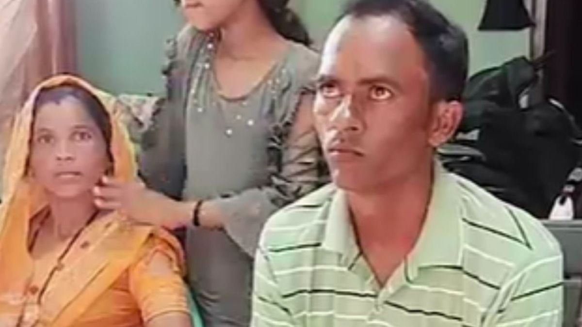 Kamal Singh Raidas with his wife