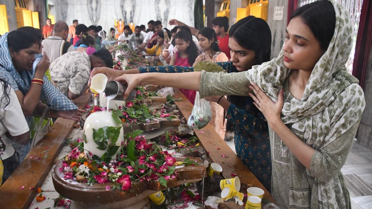 Massive Crowd of Devotees