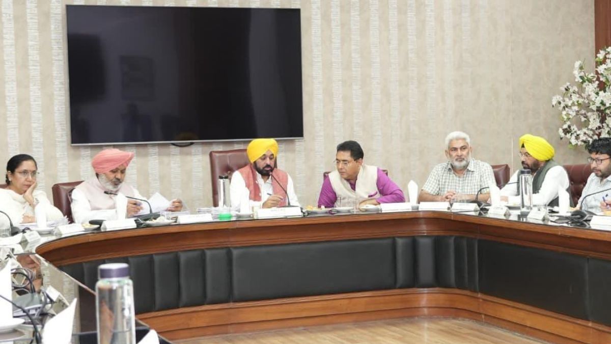 भगवंत मान कैबिनेट में कई अहम प्रस्तावों पर मुहर, 3 नई डिजिटल ओपन यूनिवर्सिटी को मंजूरी