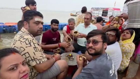 प्रयागराज में फ्री रुद्राभिषेक की पूजा