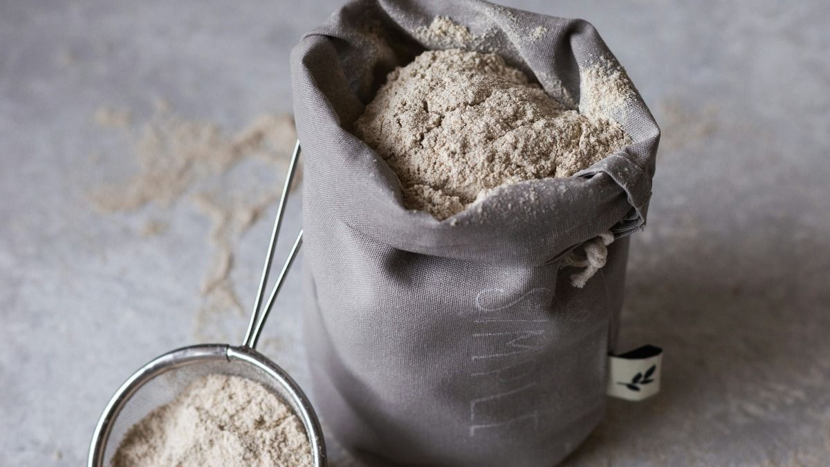 How to Store Flour