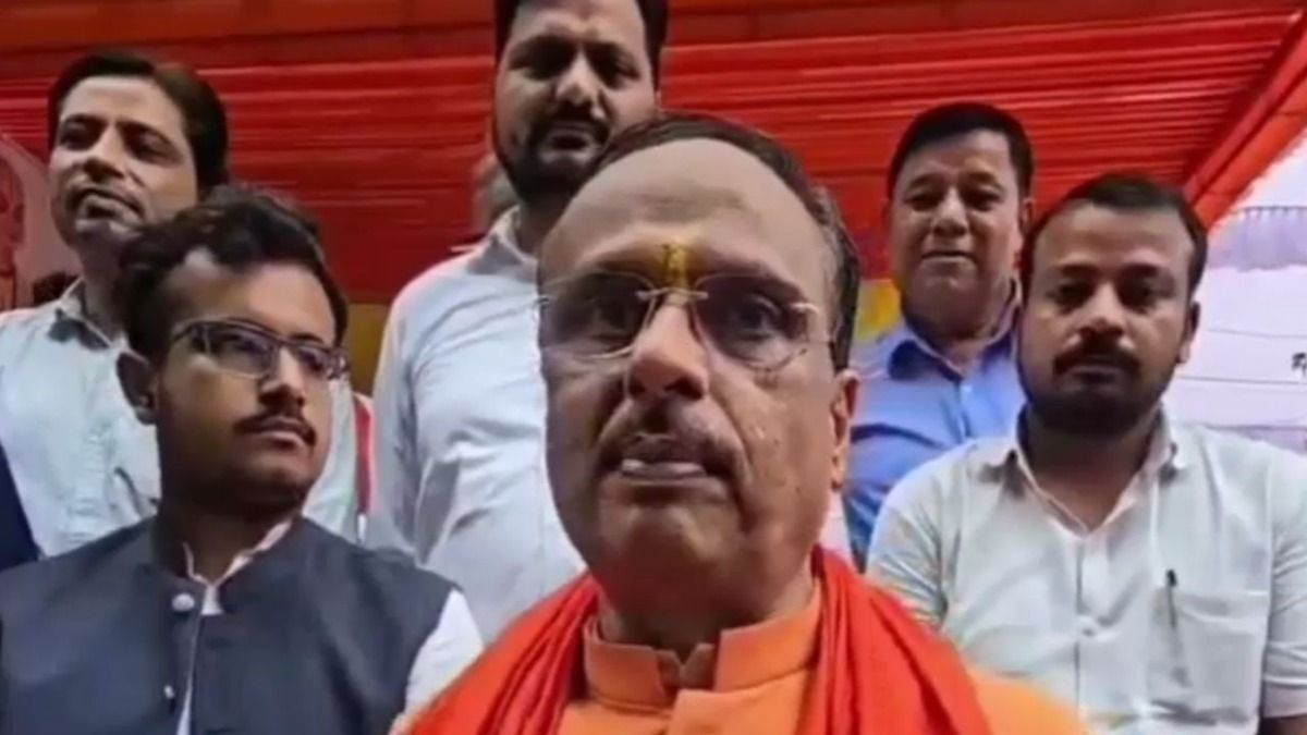 भाजपा के पूर्व उपमुख्यमंत्री डॉ. दिनेश शर्मा ने समाजवादी पार्टी पर हमला बोला.