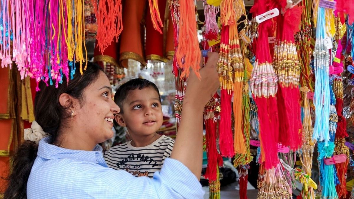Raksha Bandhan (Photo: PTI)
