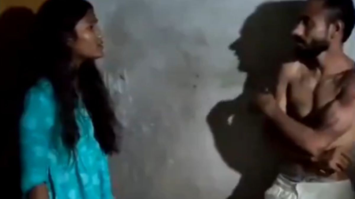 Teen Girl Fights Back After Alleged Harassment 