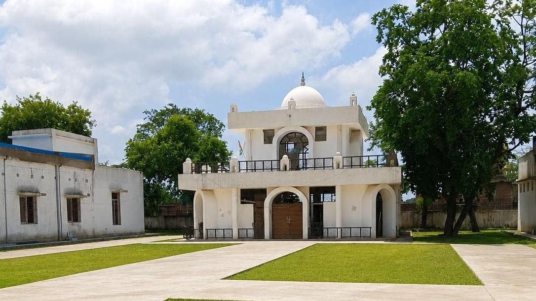 Malik Muhammad Jayasi Memorial