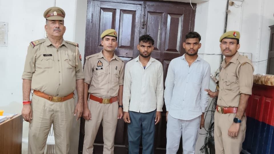 यूपी पुलिस भर्ती में फर्जीवाड़ा
