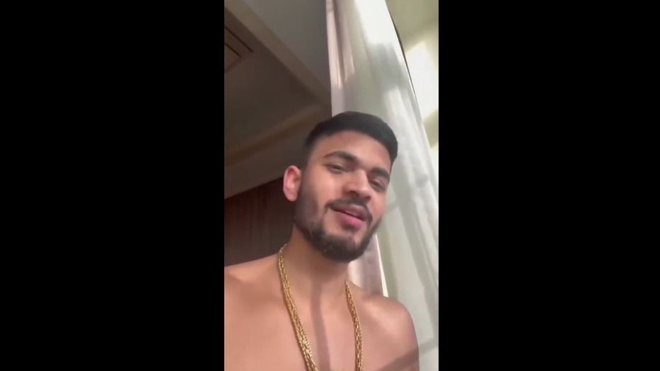 वायरल वीडियो में यूट्यूबर