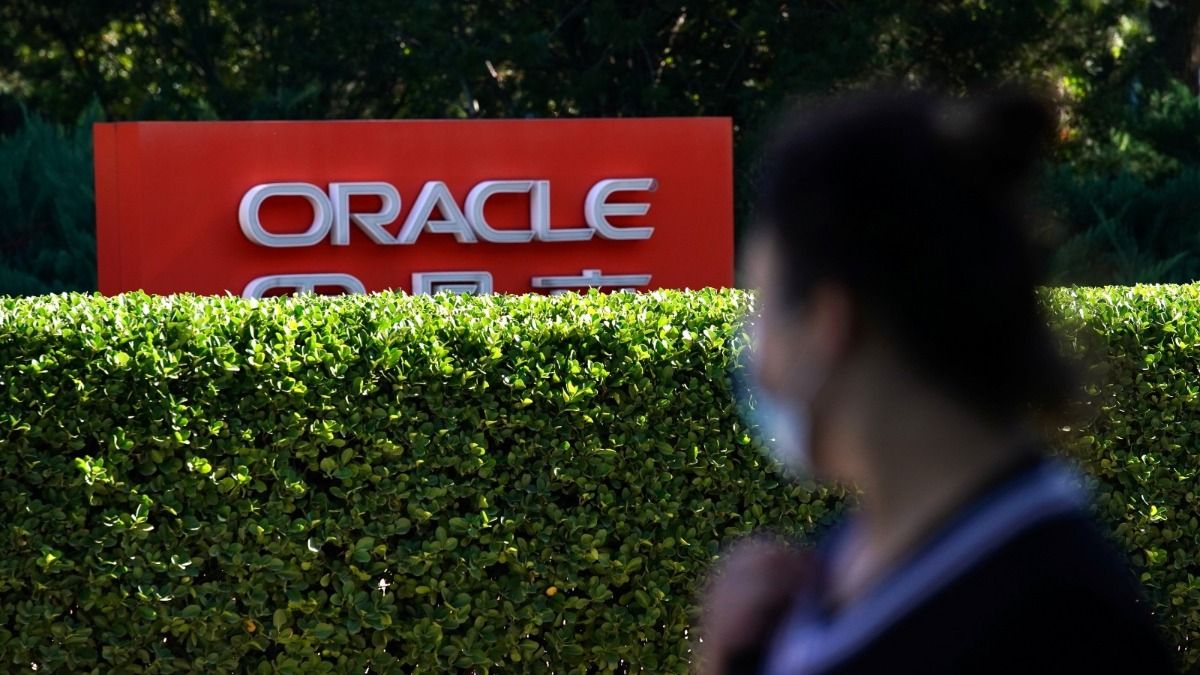 Oracle announces fresh round of layoffs.