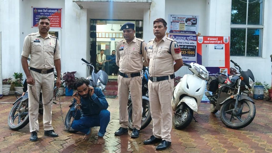 पैसे खत्म होने पर बॉयफ्रेंड बना चोर