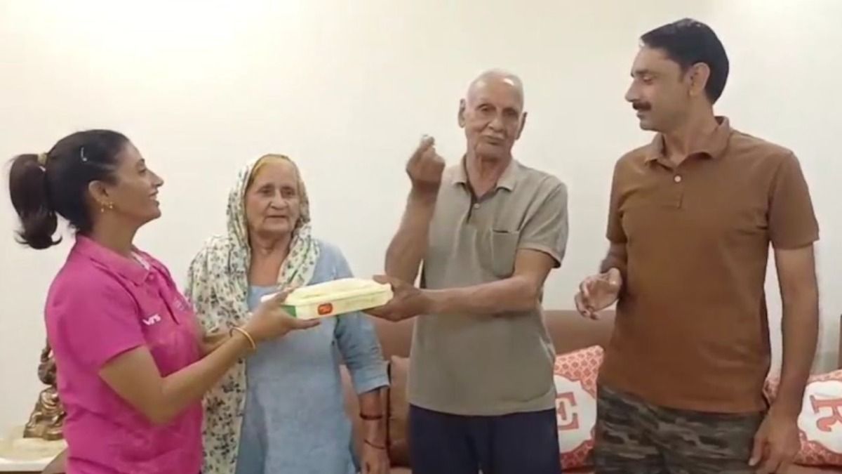 हॉकी खिलाड़ी यशदीप सिवाच के परिवार में जश्न का माहौल.