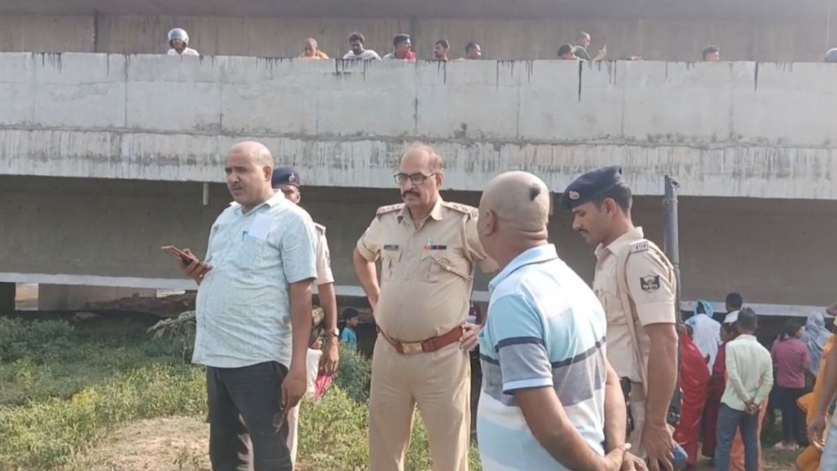 Police and others present at the scene