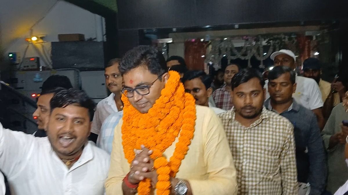 आदित्य झा
