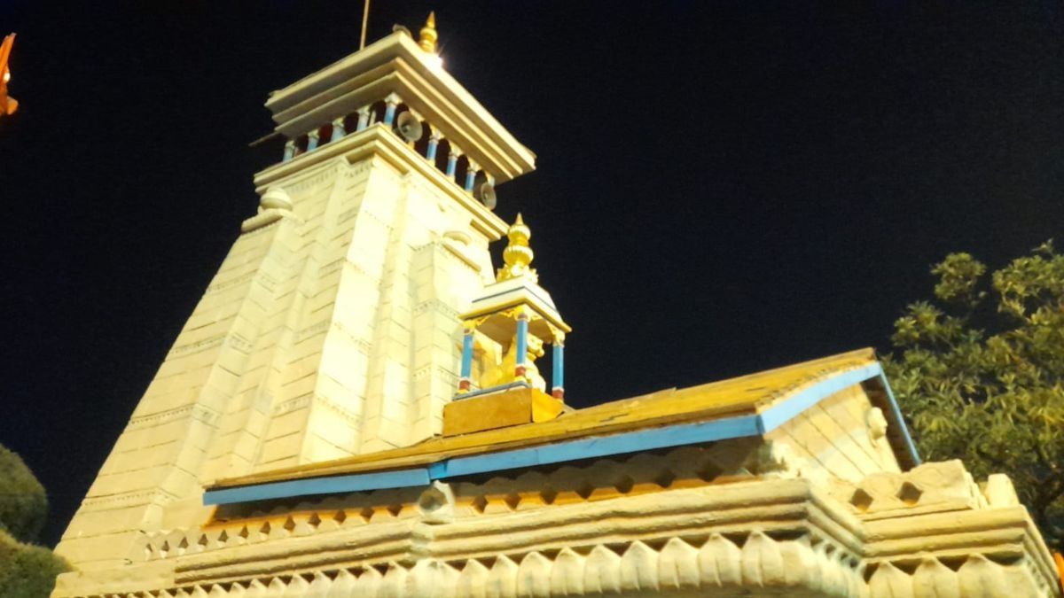 Howrah puja pandal