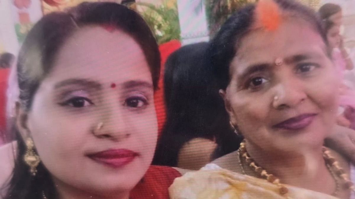 Pooja and Shyamdulari (File Photo)