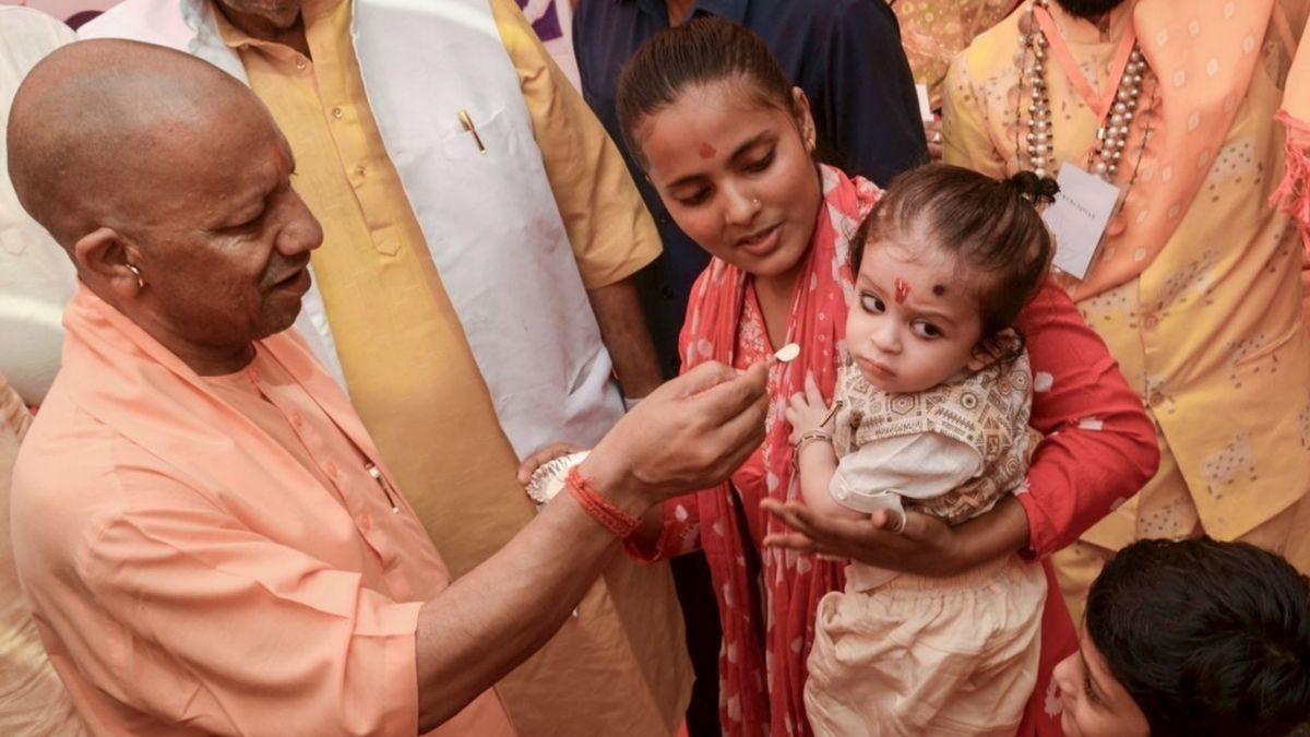 CM Yogi Adityanath in Navratri