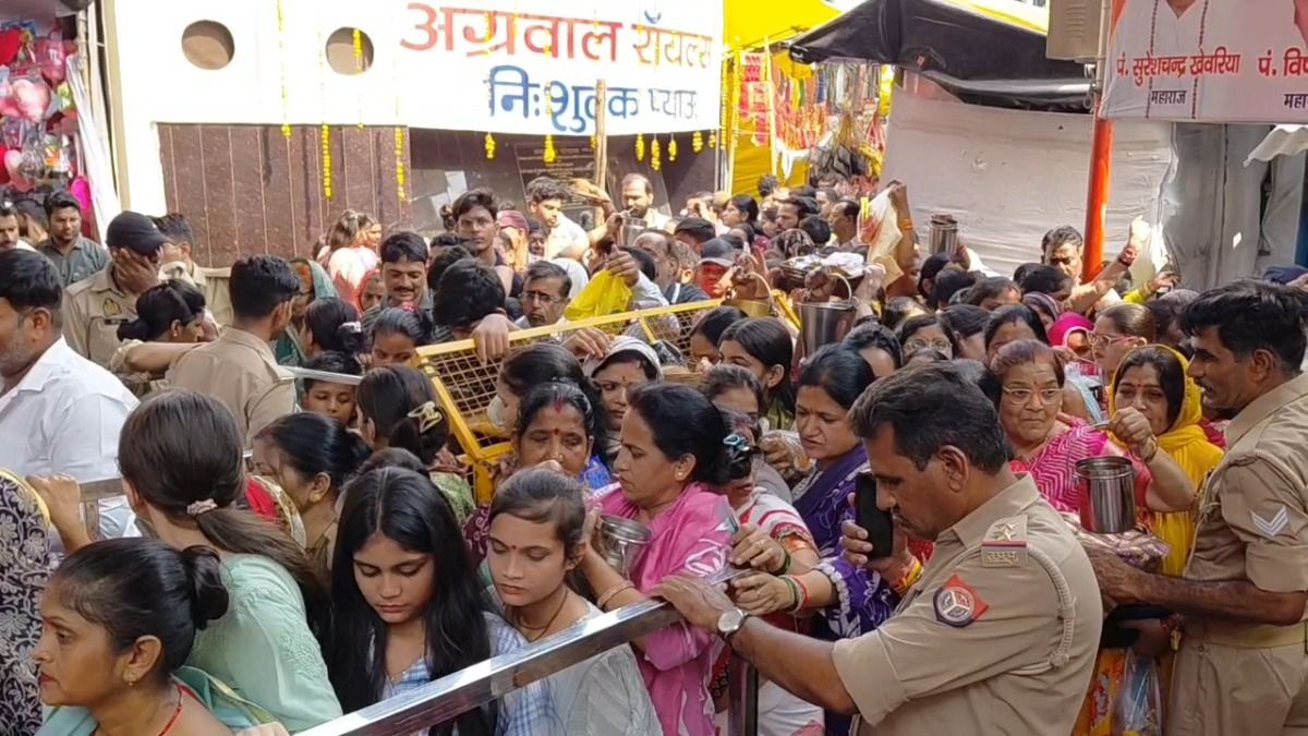 झांसी में त्योहारों को लेकर पुलिस अलर्ट