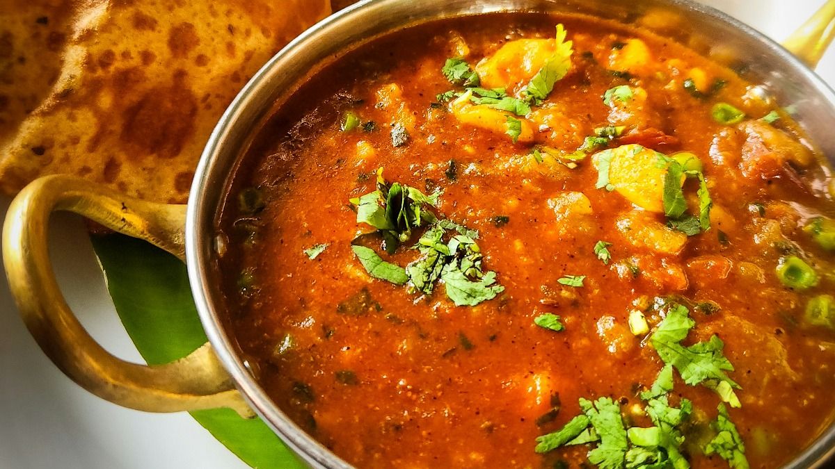 Aloo Tamatar Ki Sabzi