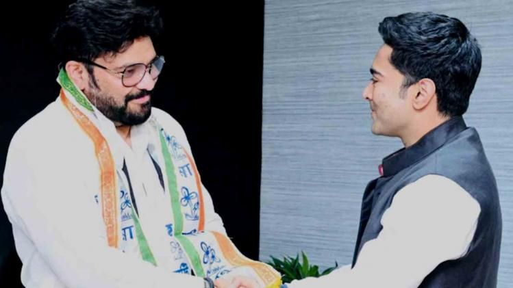 Former Union minister and BJP leader Babul Supriyo joins Trinamool Congress  