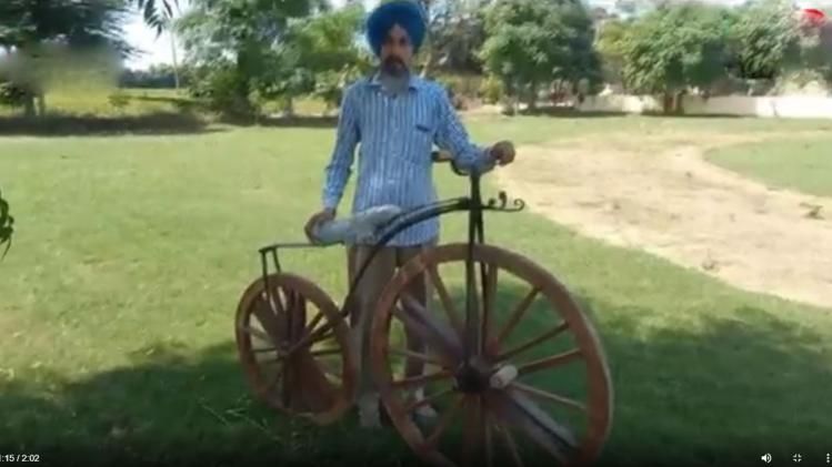 100 साल पुरानी साइकिल 