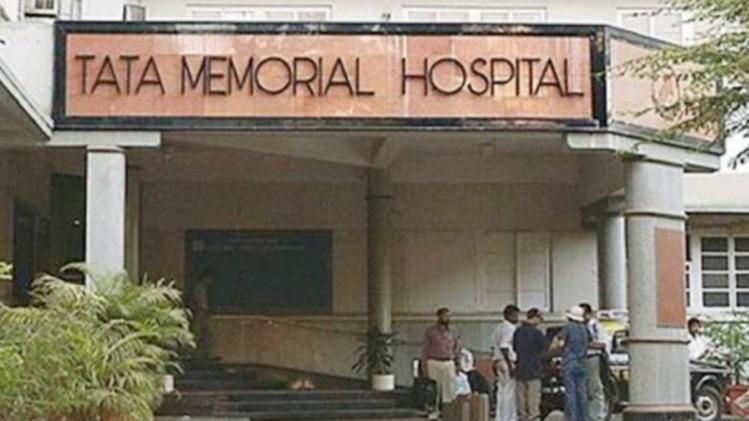 अस्पताल को दान की करोड़ों की जमीन 