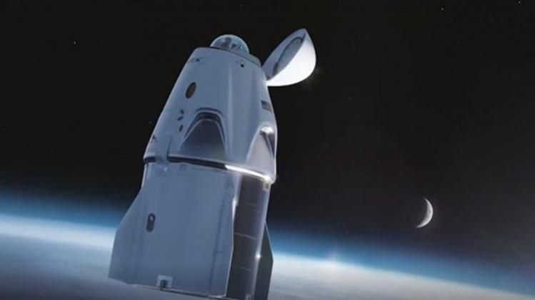 SpaceX launches 4 amateurs