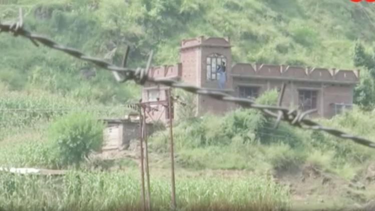 LoC से सटा दातोड़ गांव में सेना की मदद से पहुंची बिजली 