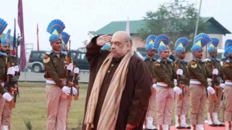 amit shah pays tribute to pulwama martyrs
