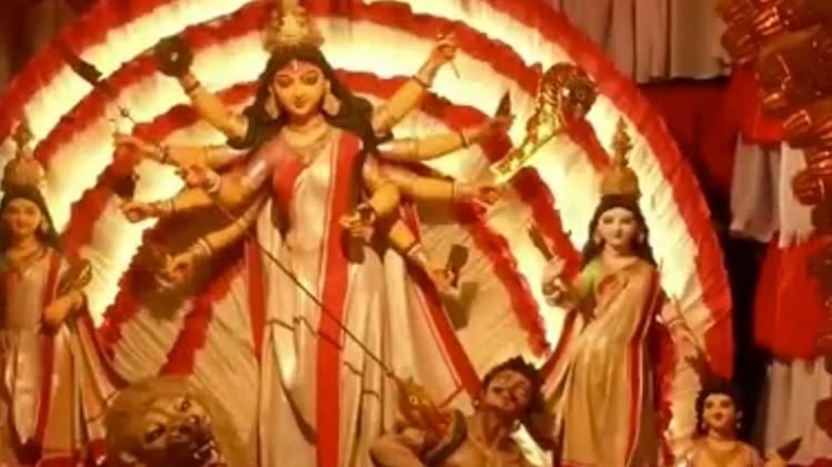 Different themes made pandals in Kolkata