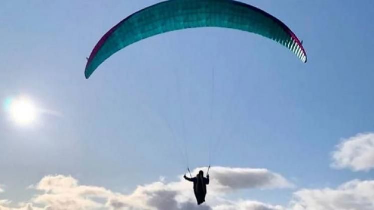 हिमाचल प्रदेश के उना जिले में भी शुरू हुई पैराग्लाइडिंग.