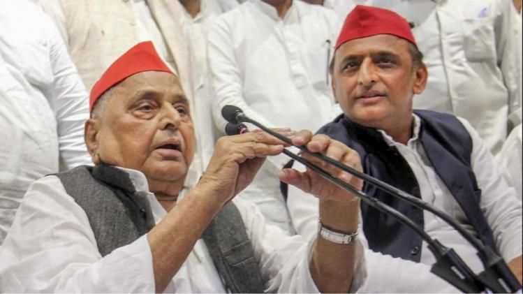Fact Check Mulayam is taking a jibe at Akhilesh