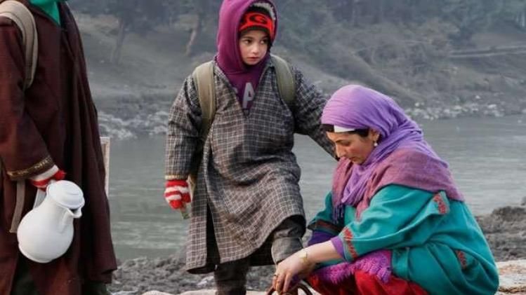 कश्मीर में आया कांगड़ी का मौसम