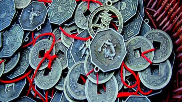 lucky charm according zodiac sign