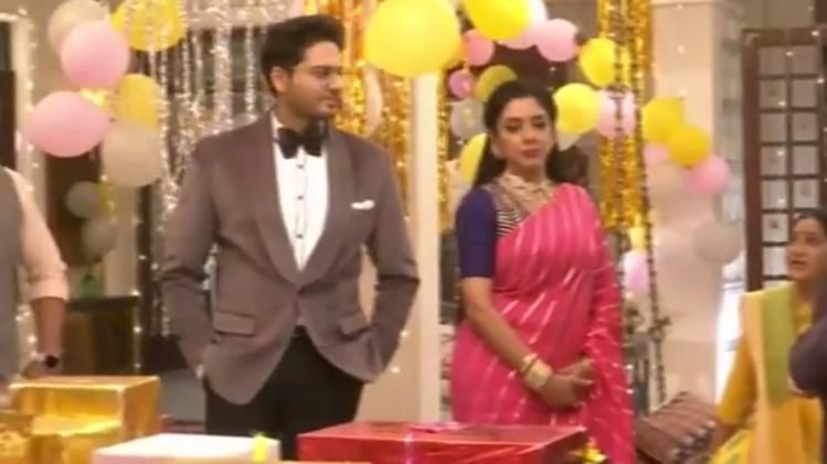 अनुपमा ने वनराज के घर पर मनाया बर्थडे