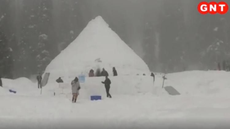 biggest Igloo Cafe in Gulmarg 