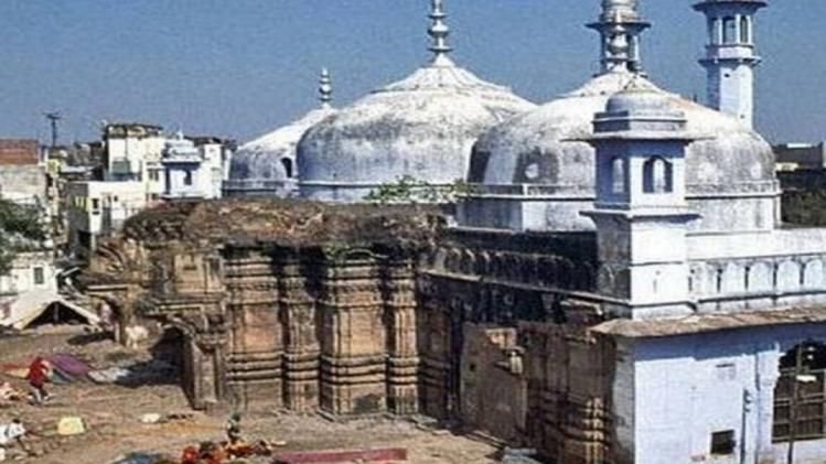 ज्ञानवापी मामले में कोर्ट का बड़ा फैसला आया