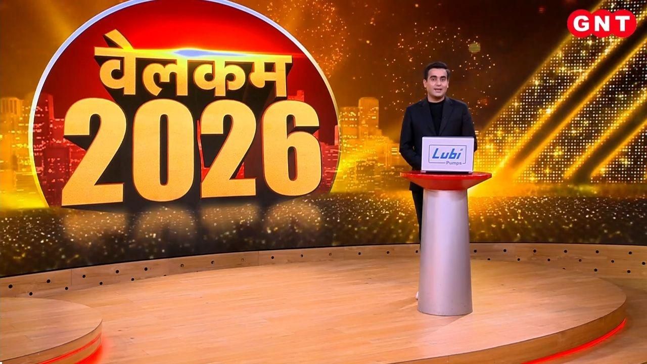 Delhi Mumbai Noida and other cities across the country celebrated the arrival of 2026 with grand festivities a massive crowd gathered at Marine Drive Watch the report kdk frvd