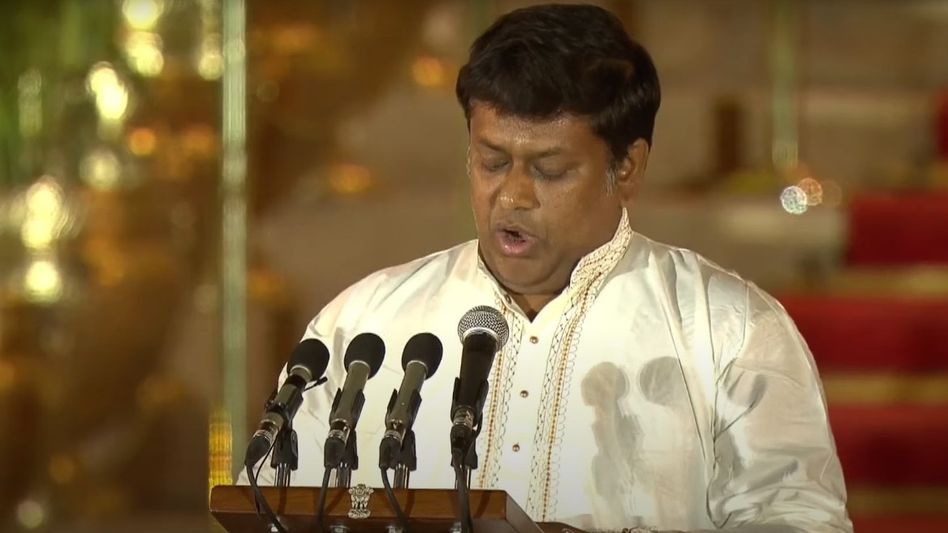 RSSની નજીક, બંગાળ બીજેપીના પ્રમુખ... મોદી 3.0માં પહેલીવાર મંત્રી બનેલા સુકાંત મજમુદાર કોણ છે? RSSની નજીક, બંગાળ બીજેપીના પ્રમુખ... મોદી 3.0માં પહેલીવાર મંત્રી બનેલા સુકાંત મજમુદાર કોણ છે?