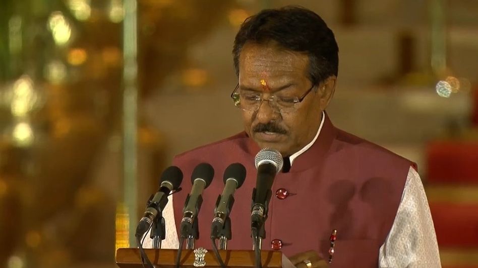 દિલ્હીના એક સાંસદને મોદી કેબિનેટમાં સ્થાન મળ્યું, જાણો કોણ છે હર્ષ મલ્હોત્રા જે બનશે મંત્રી દિલ્હીના એક સાંસદને મોદી કેબિનેટમાં સ્થાન મળ્યું, જાણો કોણ છે હર્ષ મલ્હોત્રા જે બનશે મંત્રી