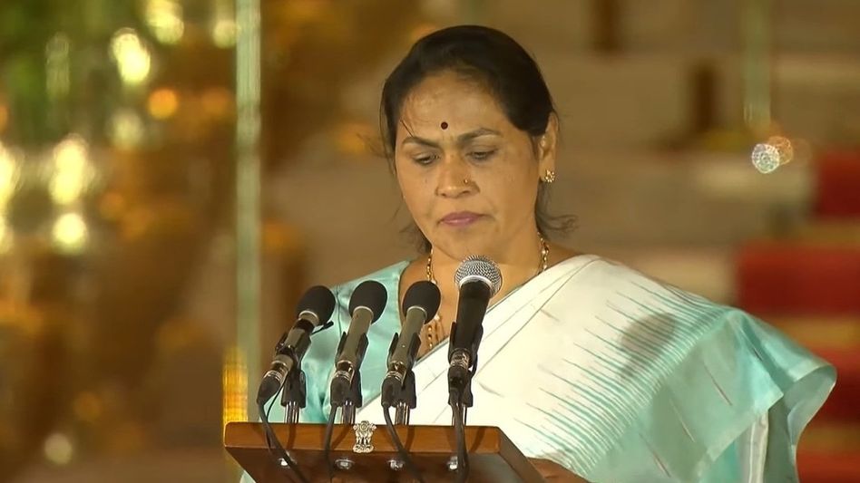 येडियुरप्पा यांच्या जवळचे नेते, तीन वेळा खासदार निवडून आले... शोभा करंदलाजे पुन्हा राज्यमंत्री येडियुरप्पा यांच्या जवळचे नेते, तीन वेळा खासदार निवडून आले... शोभा करंदलाजे पुन्हा राज्यमंत्री