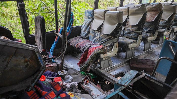 जम्मू-काश्मीरमधील रियासी येथे दहशतवादी हल्ला