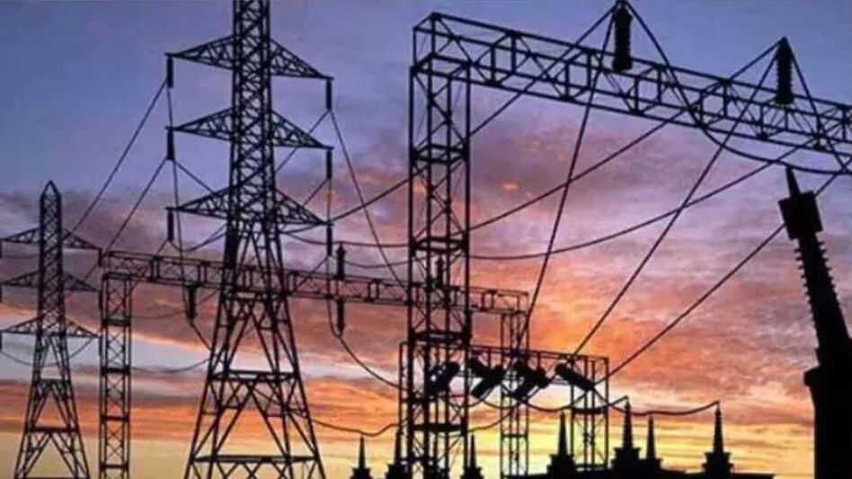 दिल्ली: BSES आणि BYPL च्या पुरवठा क्षेत्रात वीज महागली, नवीन दर 3 महिन्यांसाठी लागू होतील.  दिल्ली: BSES आणि BYPL च्या पुरवठा क्षेत्रात वीज महागली, नवीन दर 3 महिन्यांसाठी लागू होतील.