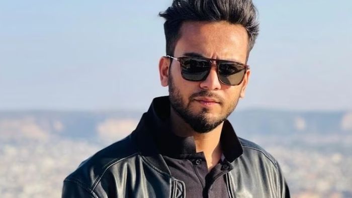 एल्विश यादव