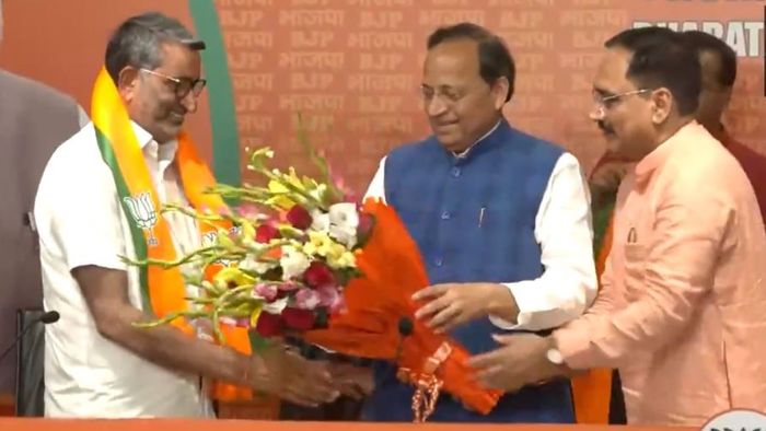 AAP ધારાસભ્ય કરતાર સિંહ તંવર ભાજપમાં જોડાયા