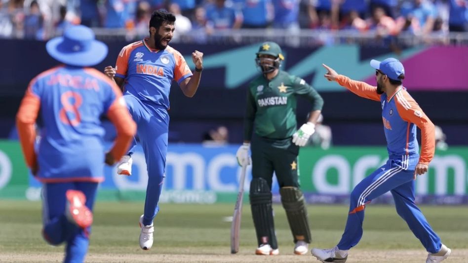 चॅम्पियन्स ट्रॉफी खेळण्यासाठी टीम इंडिया पाकिस्तानात जाणार नाही? या मॉडेलवर ही स्पर्धा चालणार आहे  चॅम्पियन्स ट्रॉफी खेळण्यासाठी टीम इंडिया पाकिस्तानात जाणार नाही? या मॉडेलवर ही स्पर्धा चालणार आहे