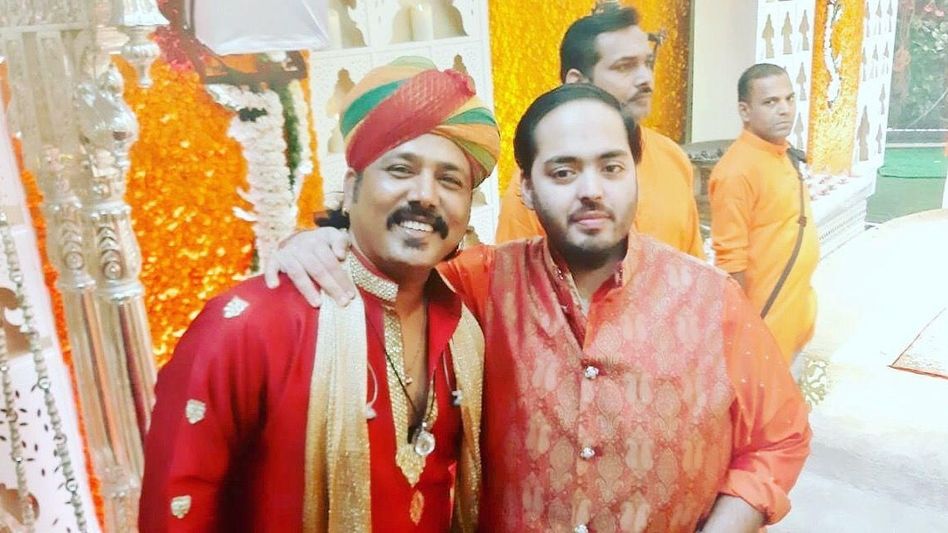 અનંત-રાધિકાના લગ્નમાં લોક ગાયિકા મેમે ખાન કરશે પરફોર્મ, અંબાણી પરિવારે મોકલ્યું આમંત્રણ અનંત-રાધિકાના લગ્નમાં લોક ગાયિકા મેમે ખાન કરશે પરફોર્મ, અંબાણી પરિવારે મોકલ્યું આમંત્રણ