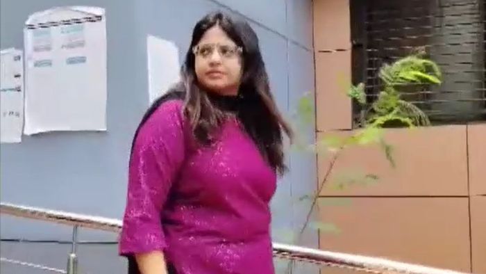 कोण आहेत IAS पूजा खेडकर?