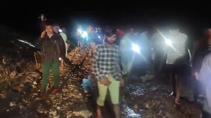 उत्तराखंडमधील टिहरीमध्ये ढगफुटीमुळे दहशत निर्माण झाली आहे