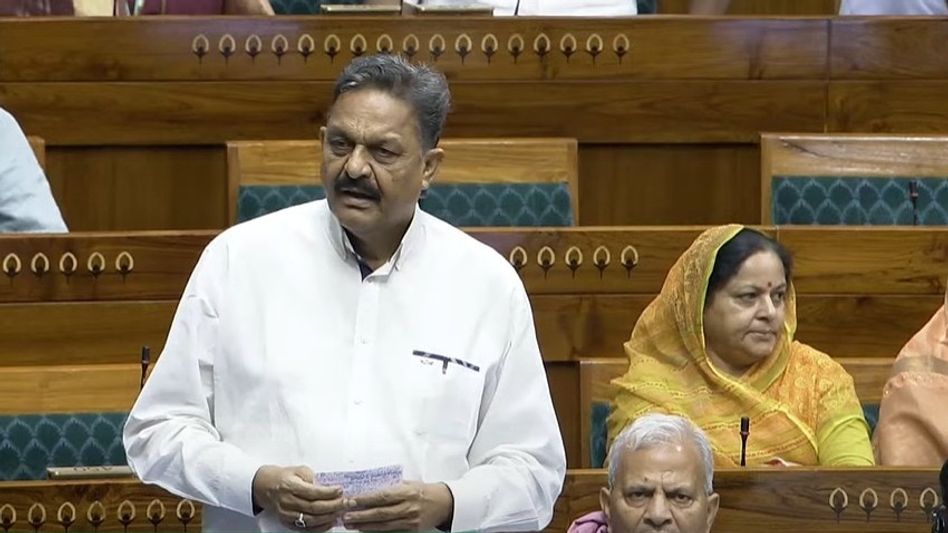 '...हा आहे भ्रष्ट मानसिकतेचा पुरावा', अफजल अन्सारी संसदेत काय म्हणाले? '...हा आहे भ्रष्ट मानसिकतेचा पुरावा', अफजल अन्सारी संसदेत काय म्हणाले?