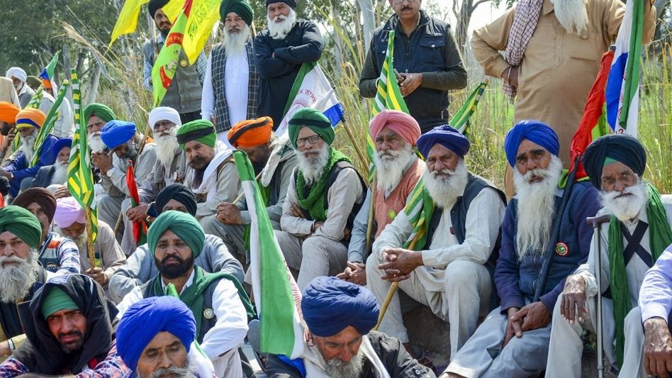 सुप्रीम कोर्टाने केंद्र आणि पंजाबला शेतकऱ्यांचा विरोध शांततेने सोडवण्यास सांगितले, शंभू सीमा बंद राहणार आहे सुप्रीम कोर्टाने केंद्र आणि पंजाबला शेतकऱ्यांचा विरोध शांततेने सोडवण्यास सांगितले, शंभू सीमा बंद राहणार आहे