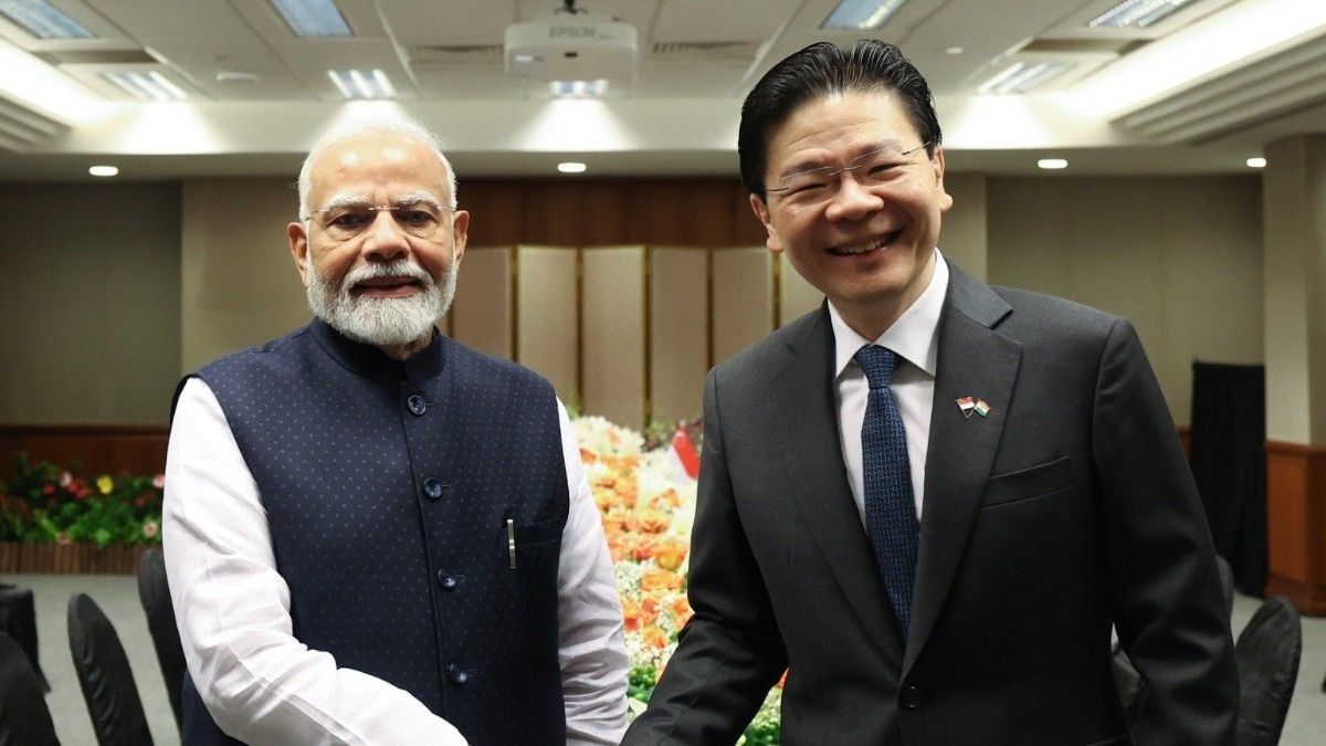 સિંગાપોરના પીએમ સાથે નરેન્દ્ર મોદી